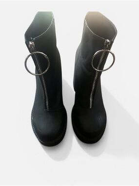 Dolls Kill Black Women's Front-Zip Ankle Boots with Ring Pull size 9